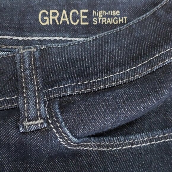 DL961 Grace High Rise Straight Jeans - Picture 5 of 9